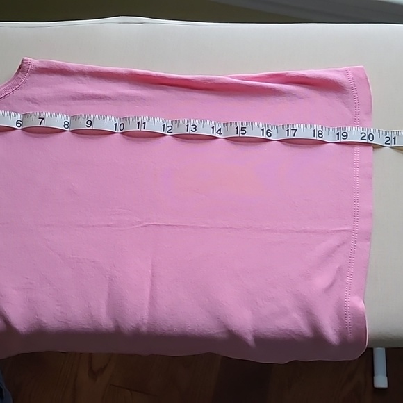 2/$25 Pretty pink tank. X-small - Picture 4 of 5
